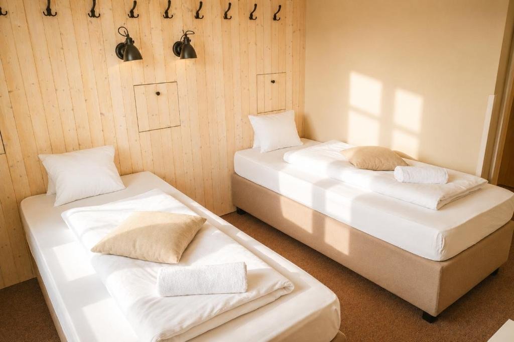 Dvoulůžkový nebo twin pokoj s výhledem - Pokoje Pasáž